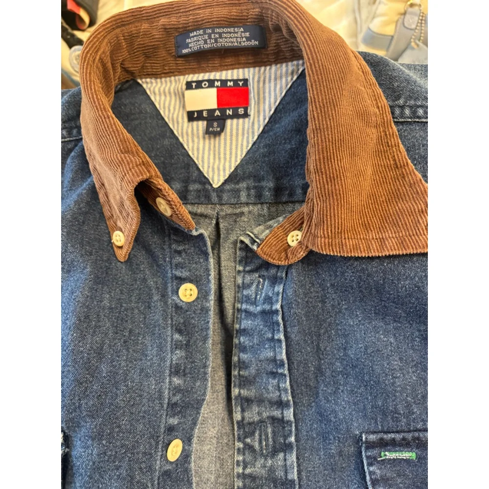 Vintage Tommy Hilfiger 90's Streetwear denim Shirt Cord Collar Mens S Oversized